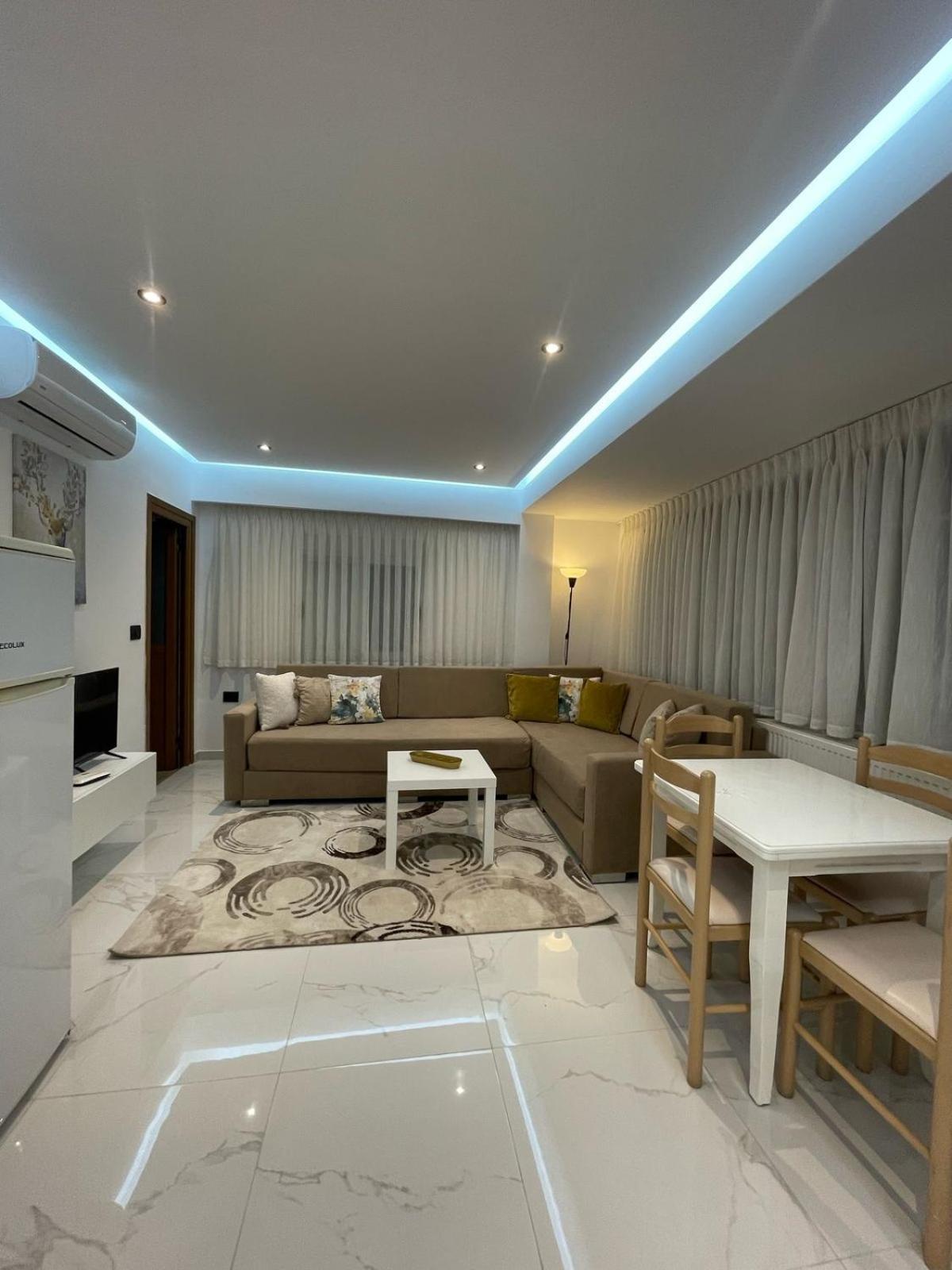 House Pollo Hotel คซามิล ภายนอก รูปภาพ